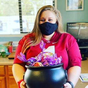 Meet your Posher, Priscilla